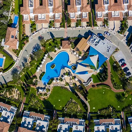 Atlantis Gardens דירה *