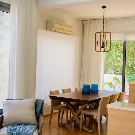 Atlantis Gardens * Mazotos