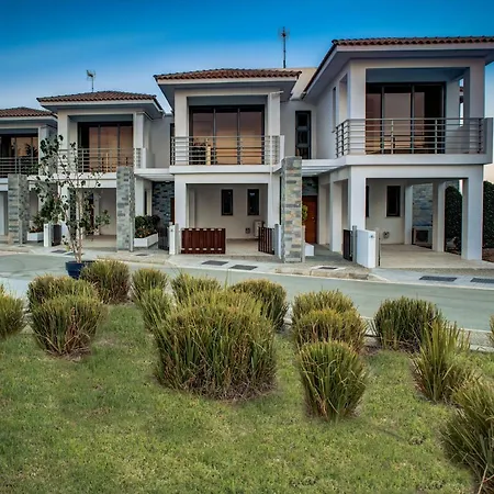 Atlantis Gardens アパート マゾトス