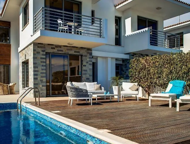 Atlantis Gardens Μαζωτός