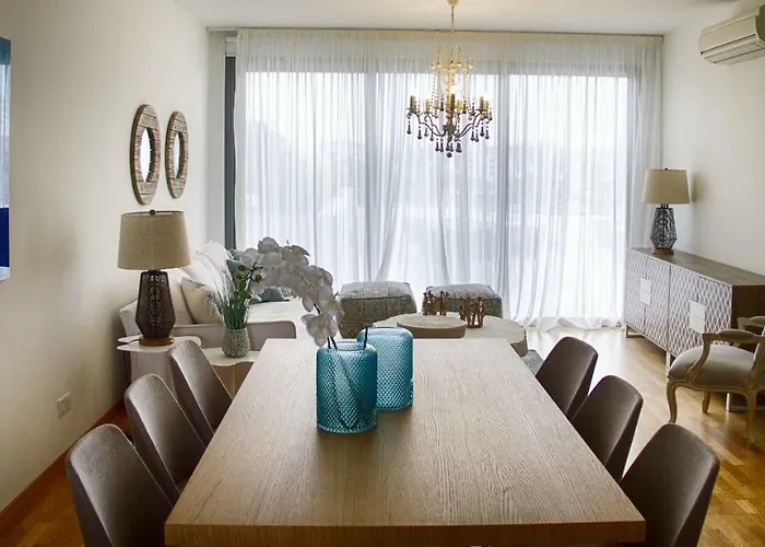 Atlantis Gardens شقة شاطئ مازوتوس