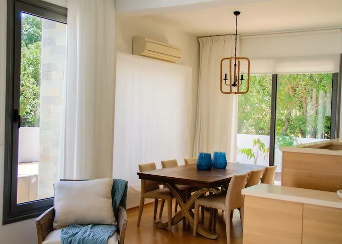 Atlantis Gardens * Mazotos