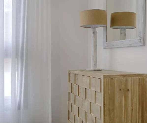 Atlantis Gardens شقة شاطئ مازوتوس